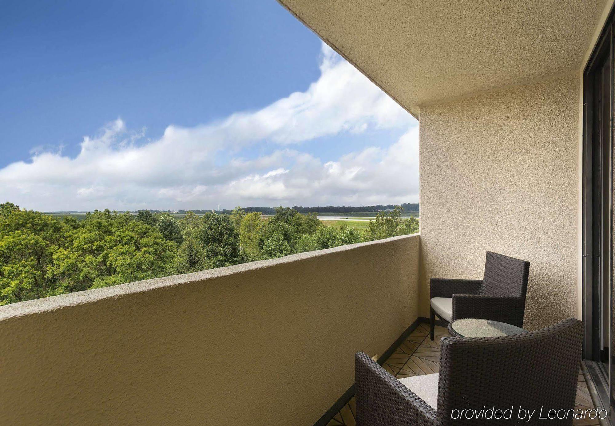 Greensboro-High Point Marriott Airport Экстерьер фото